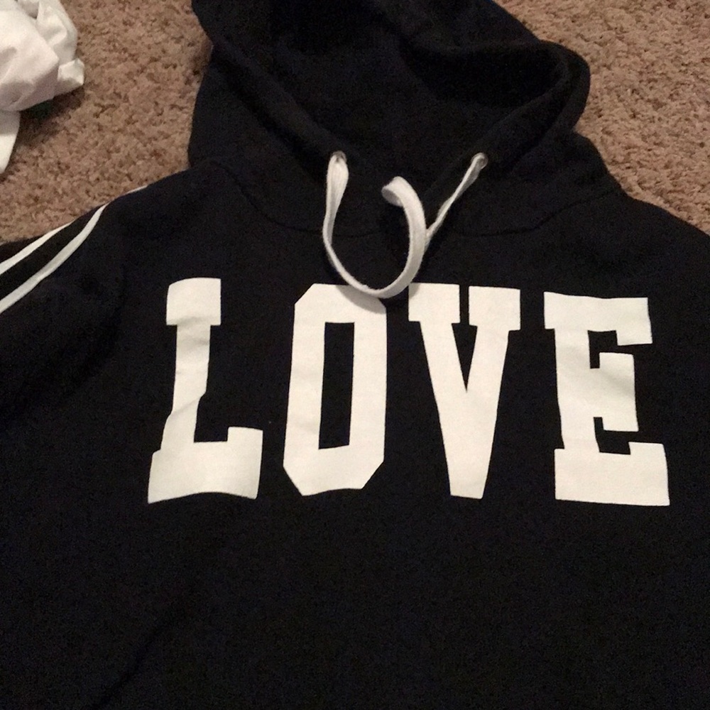 Black Cropped Hoodie